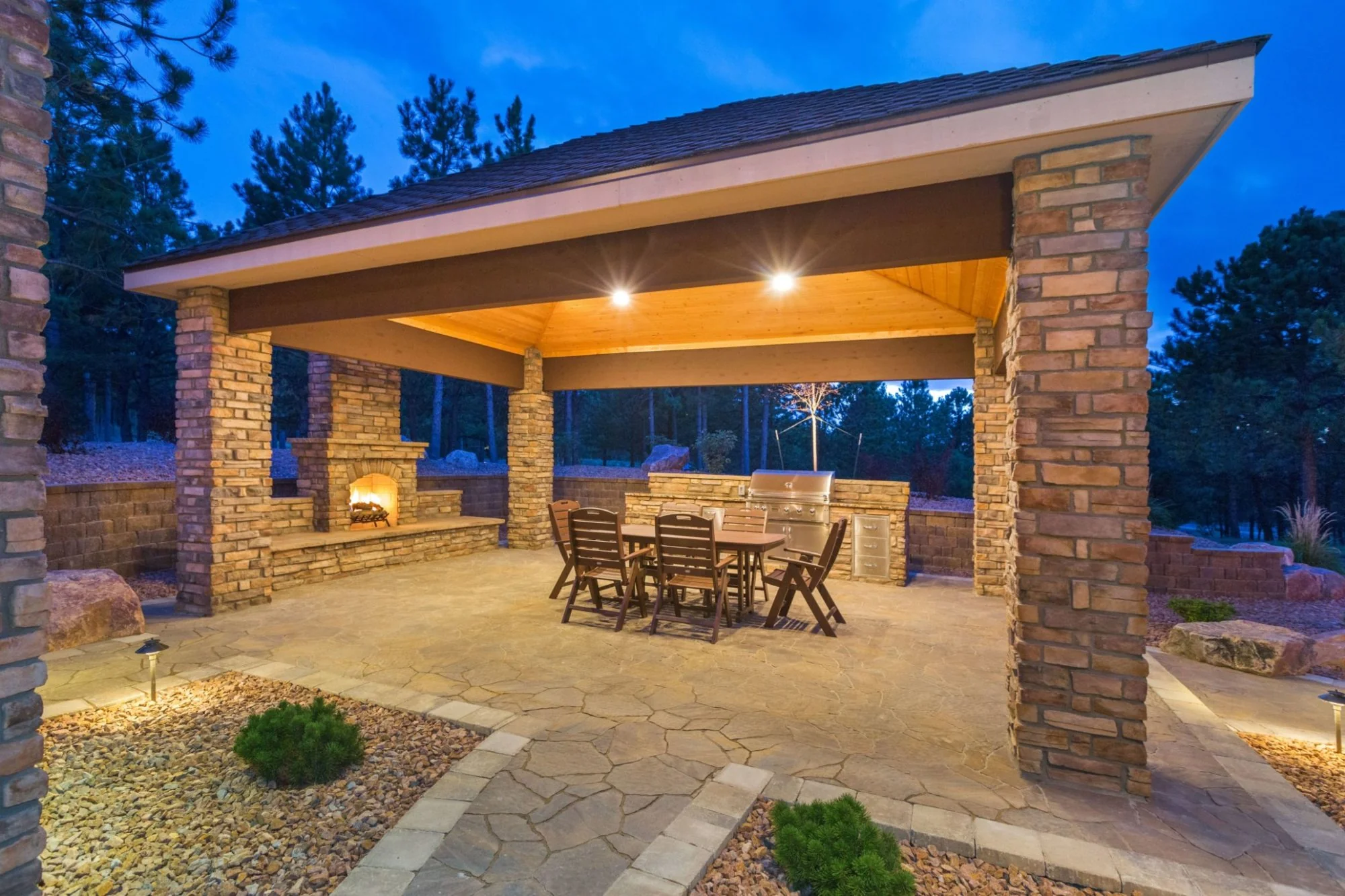 Outdoor fireplace slide 7