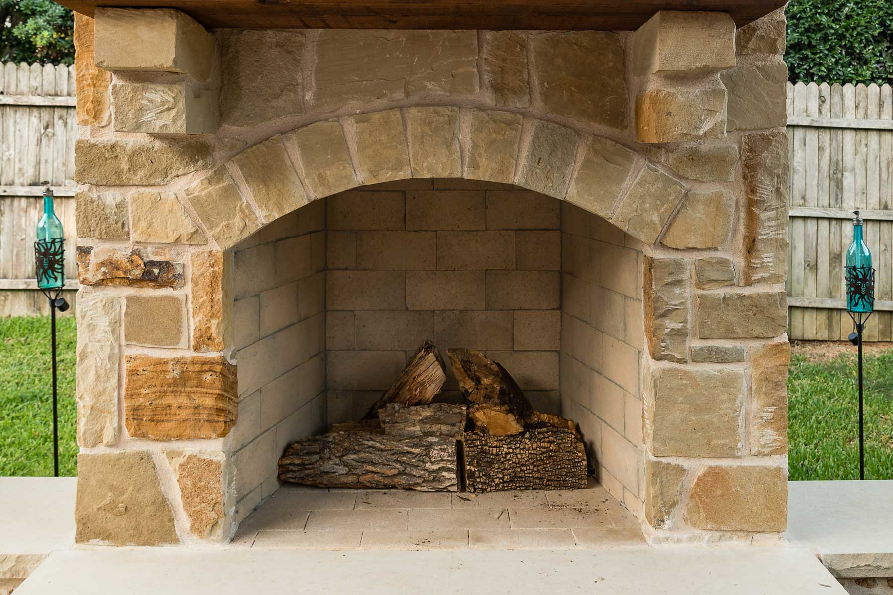 Outdoor fireplace slide 5