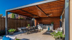 Benefits of Having an Outdoor Kitchen in Dallas