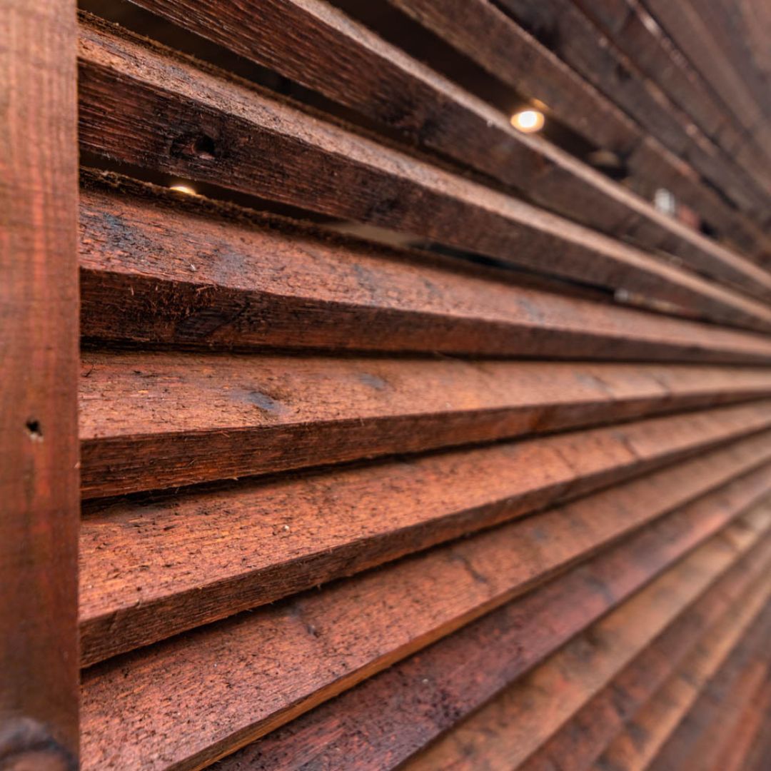 up close view of wood siding