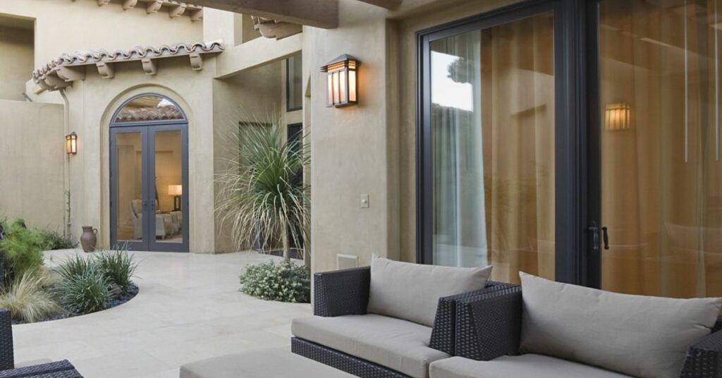 outdoor living area