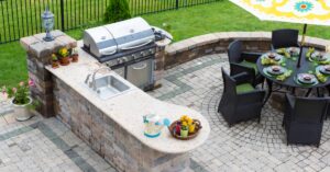 Outdoor kitchen area