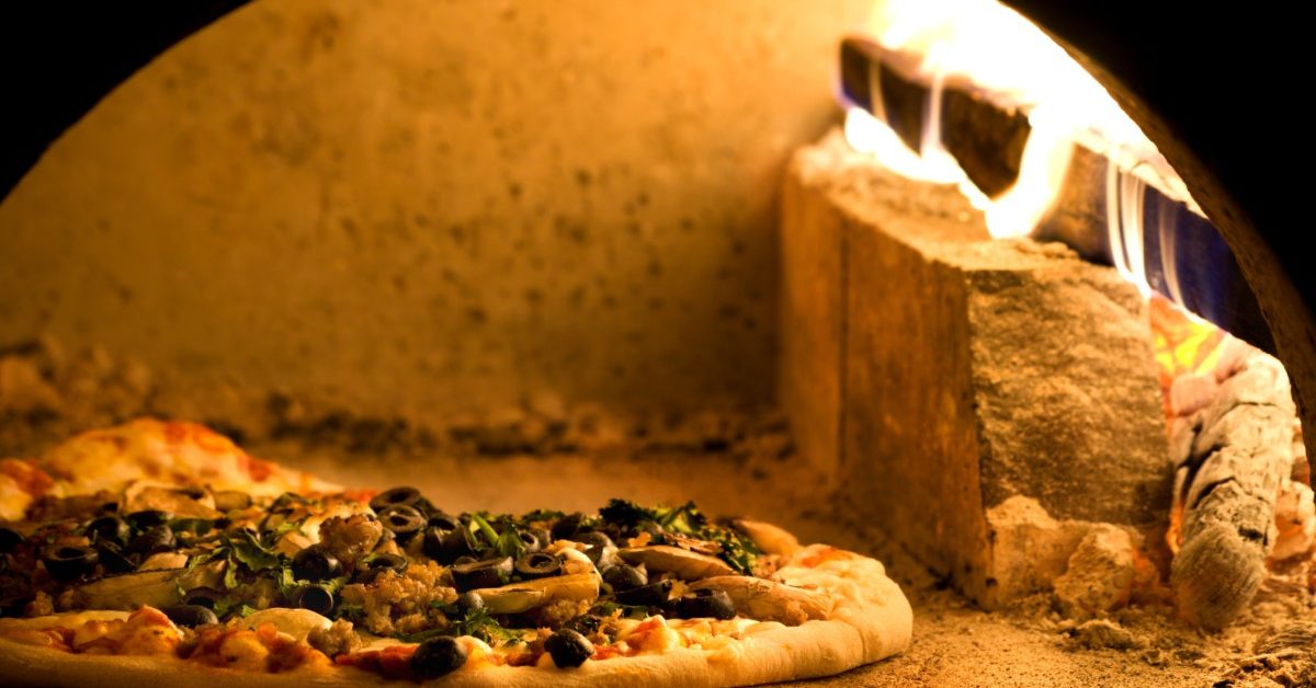 Pizza oven