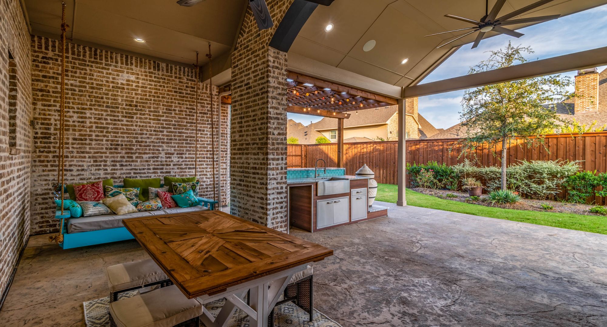 Spruce Up Your Outdoor Space for Spring - Blog - Feature