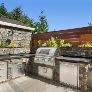 outdoor kitchen