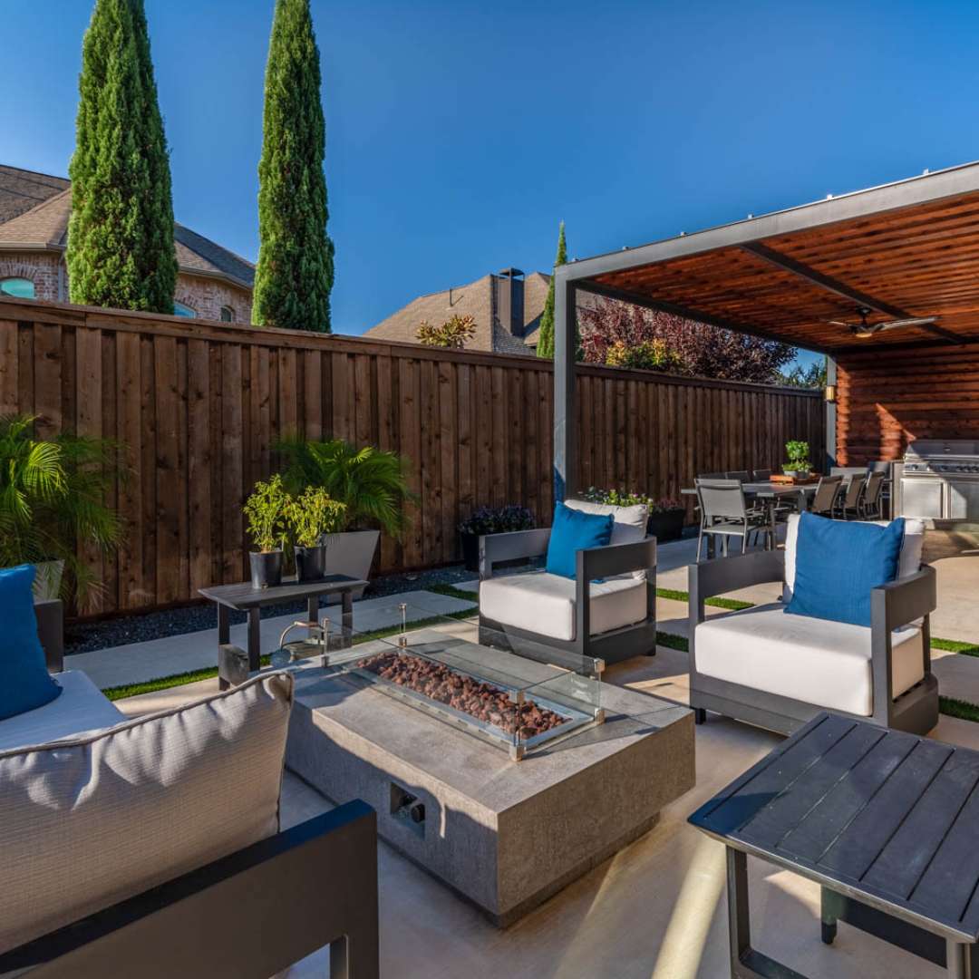 gas burning fire pit table outdoors