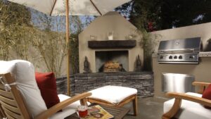 outdoor kitchen