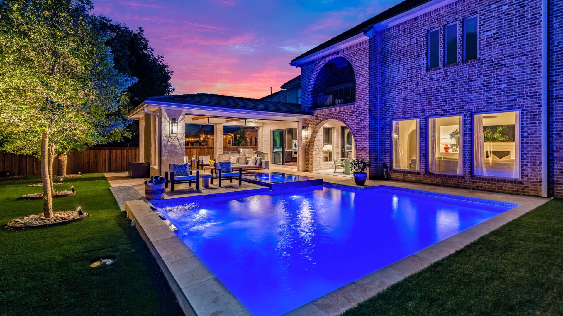 Why You Should Create An Outdoor Living Space