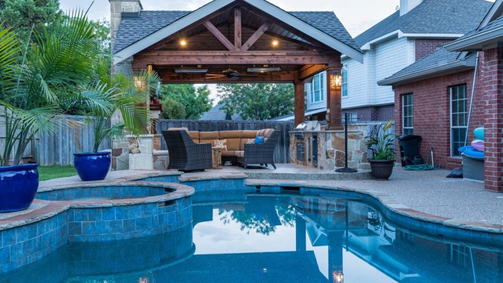 outdoor living area