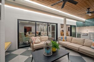 entertaining area in outdoor covered patio