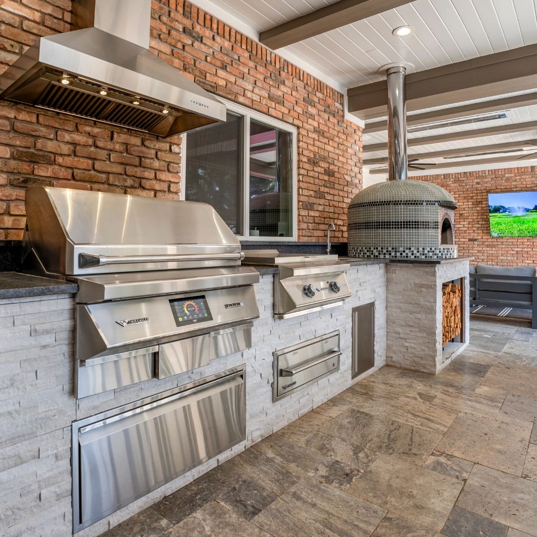 shiny outdoor kitchen range